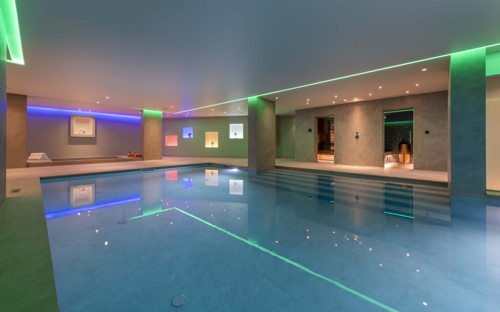 Lord of Snow Luxury Ski Chalet Courchevel 1850 France 29
