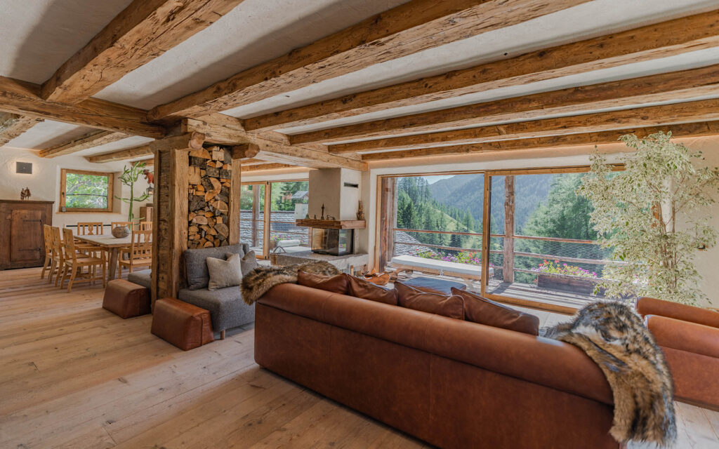 Cesa del Louf Luxury Ski and Summer Chalet Dolomites Italy 11
