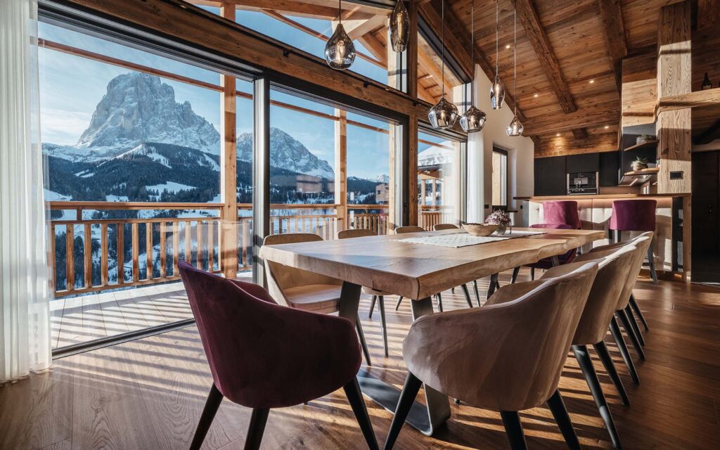 Chalet Robin Luxury Ski Chalet Dolomites Italy 2