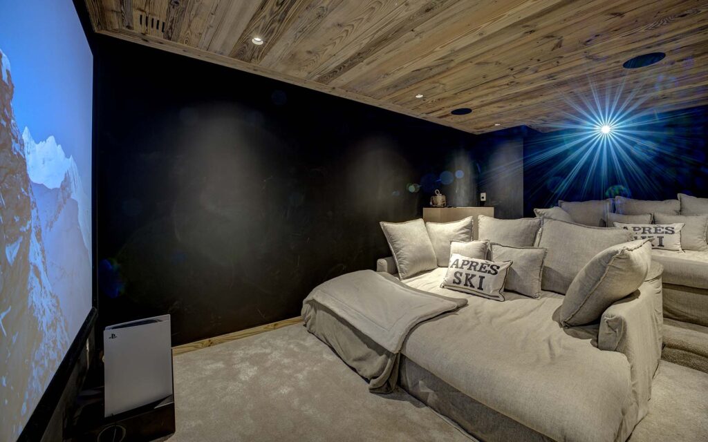 Chalet Marcel Luxury Ski Chalet St Martin de Bellevill France 57