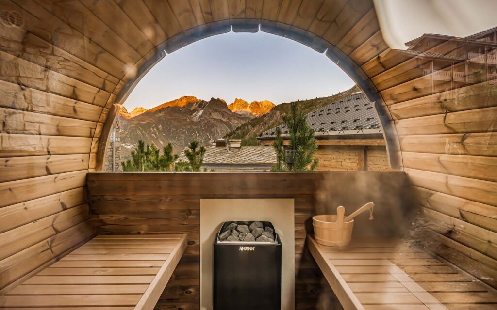 Chalet Sneg Luxury Ski Chalet Tignes France 49
