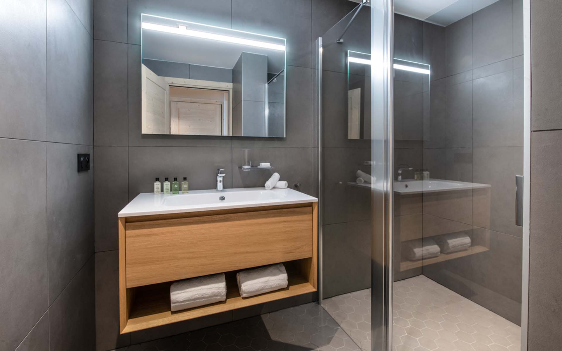 Kula Suite Manali Lodge, Courchevel 1650