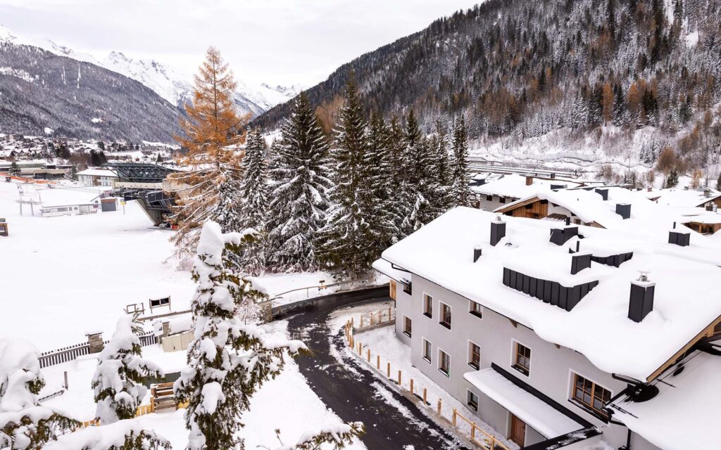 Marmotta Culm Luxury Ski Holidays St Anton Austria 6