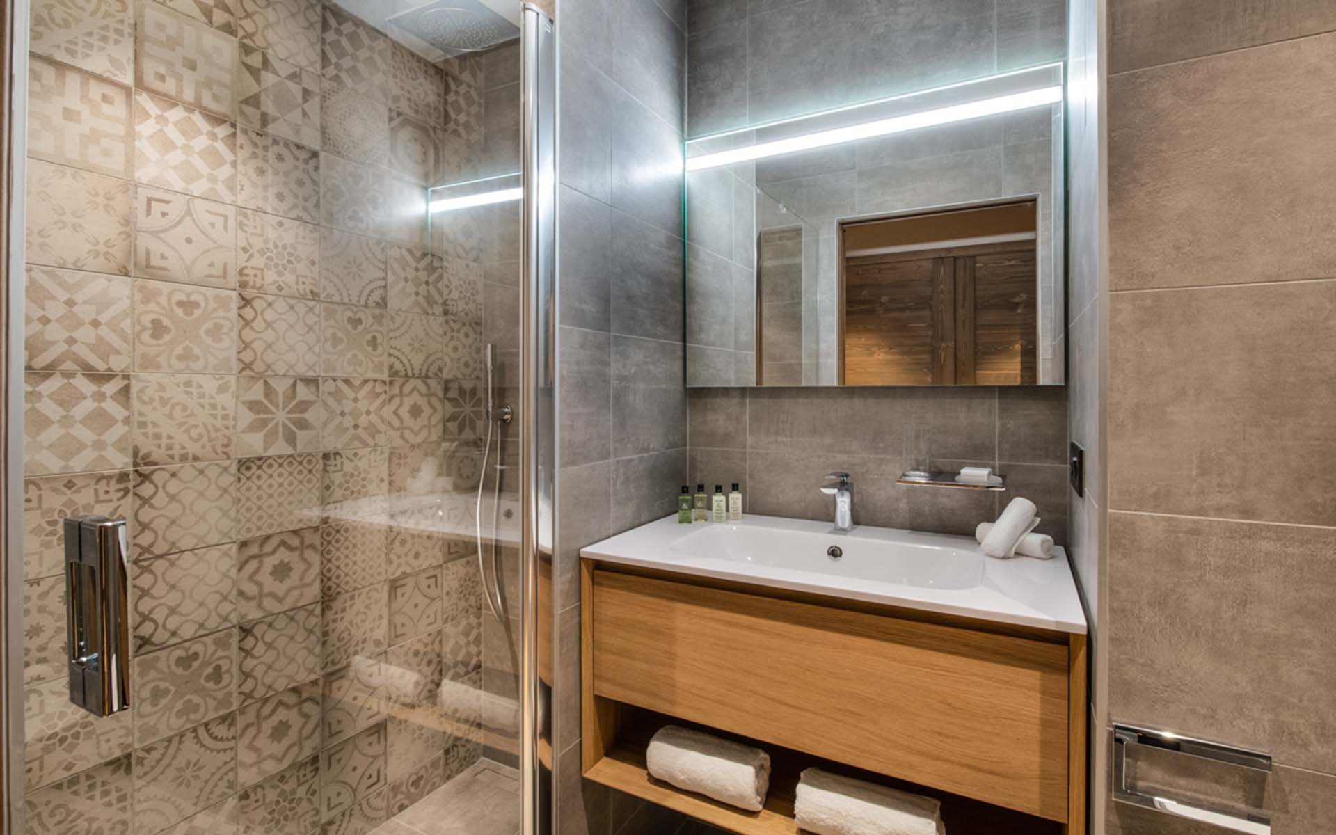 Yangra Suite Manali Lodge, Courchevel 1650