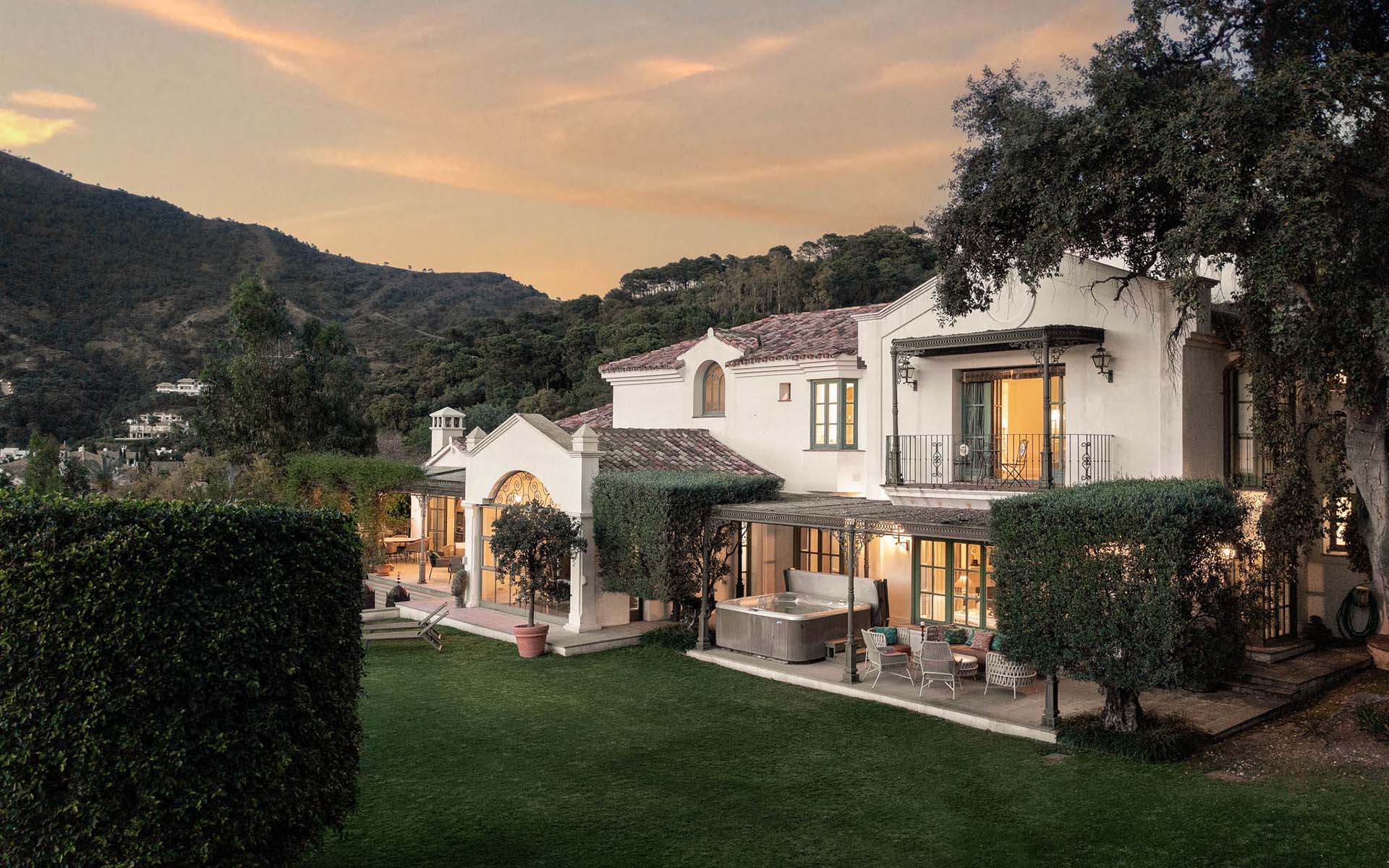 Villa Breeze, Marbella
