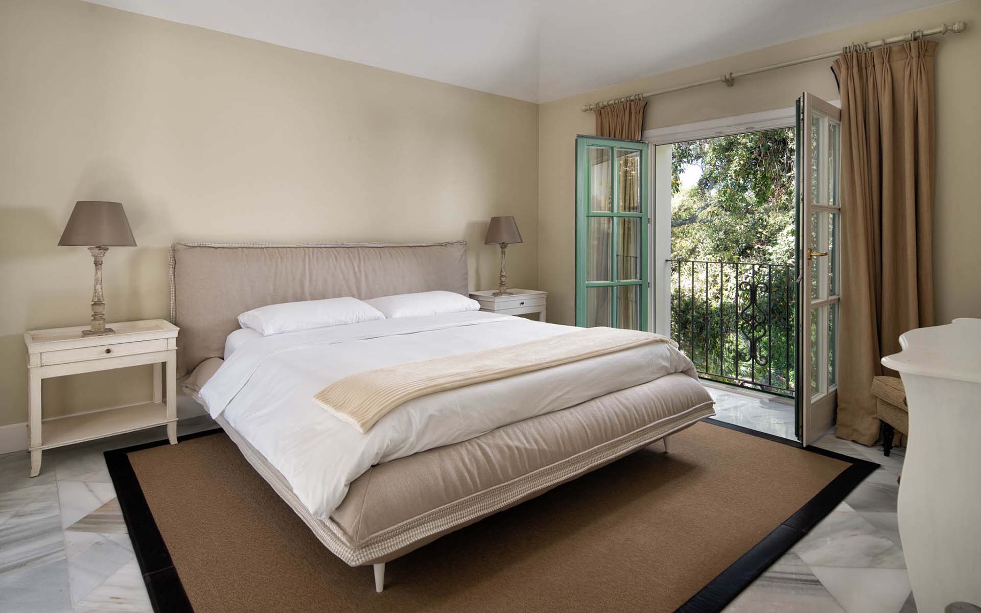 Villa Breeze, Marbella