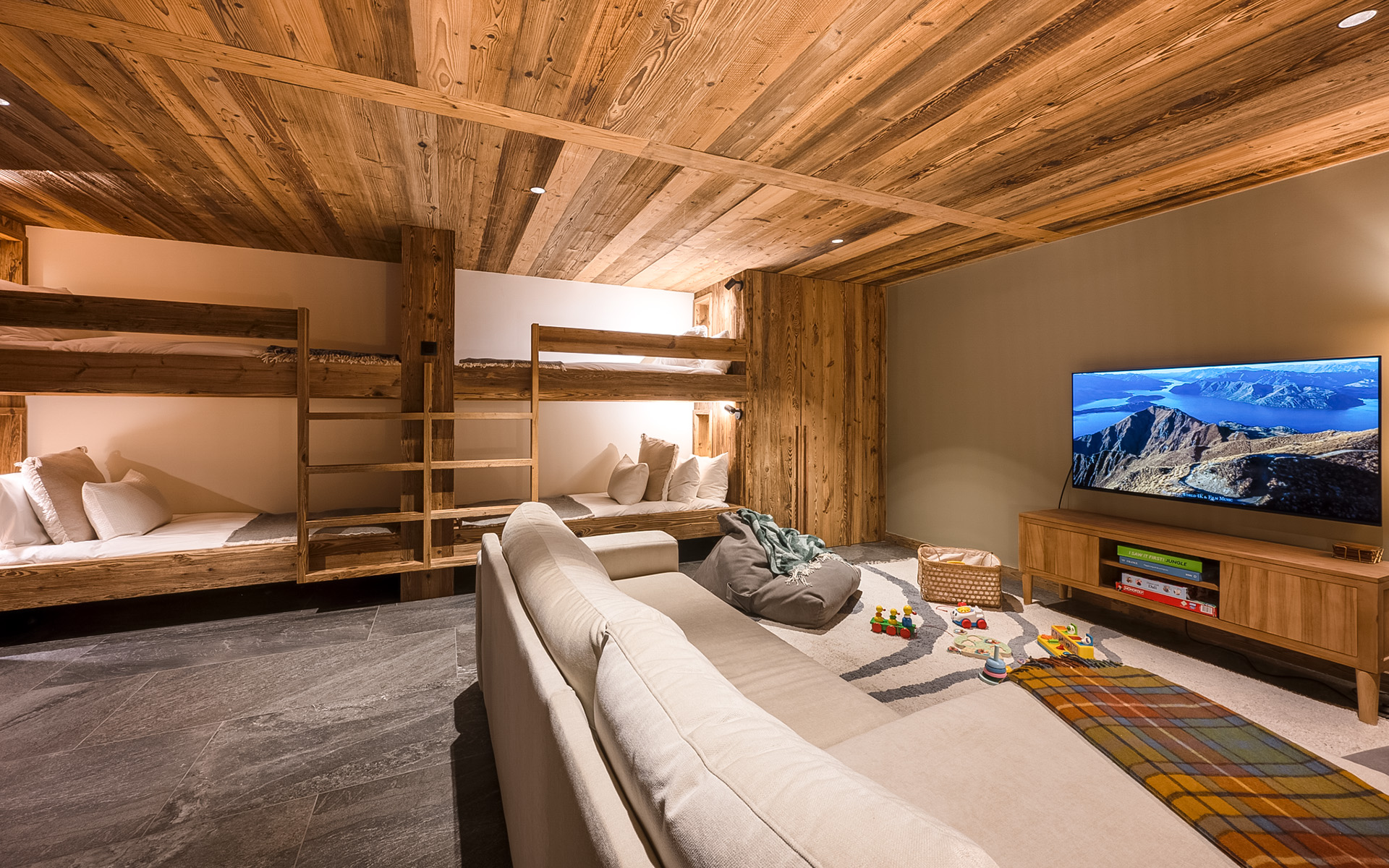 Chalet Genevieve, Morzine