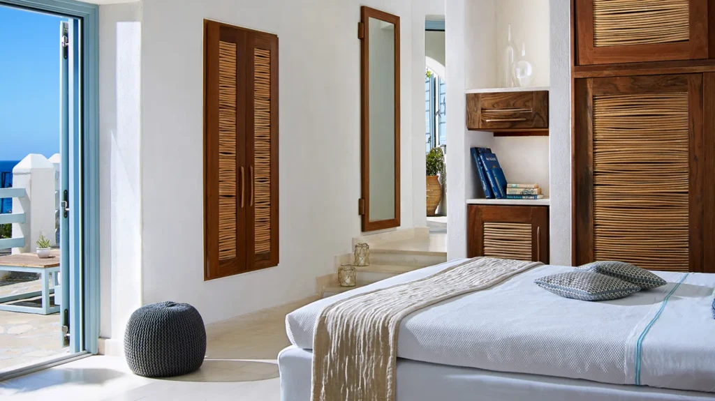 Times Thumbnail Photo 3