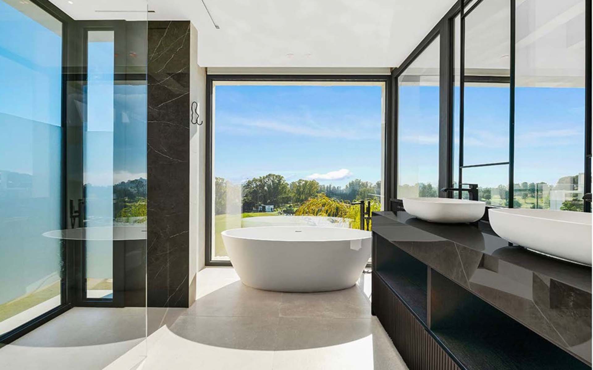 Villa Olimpo, Marbella