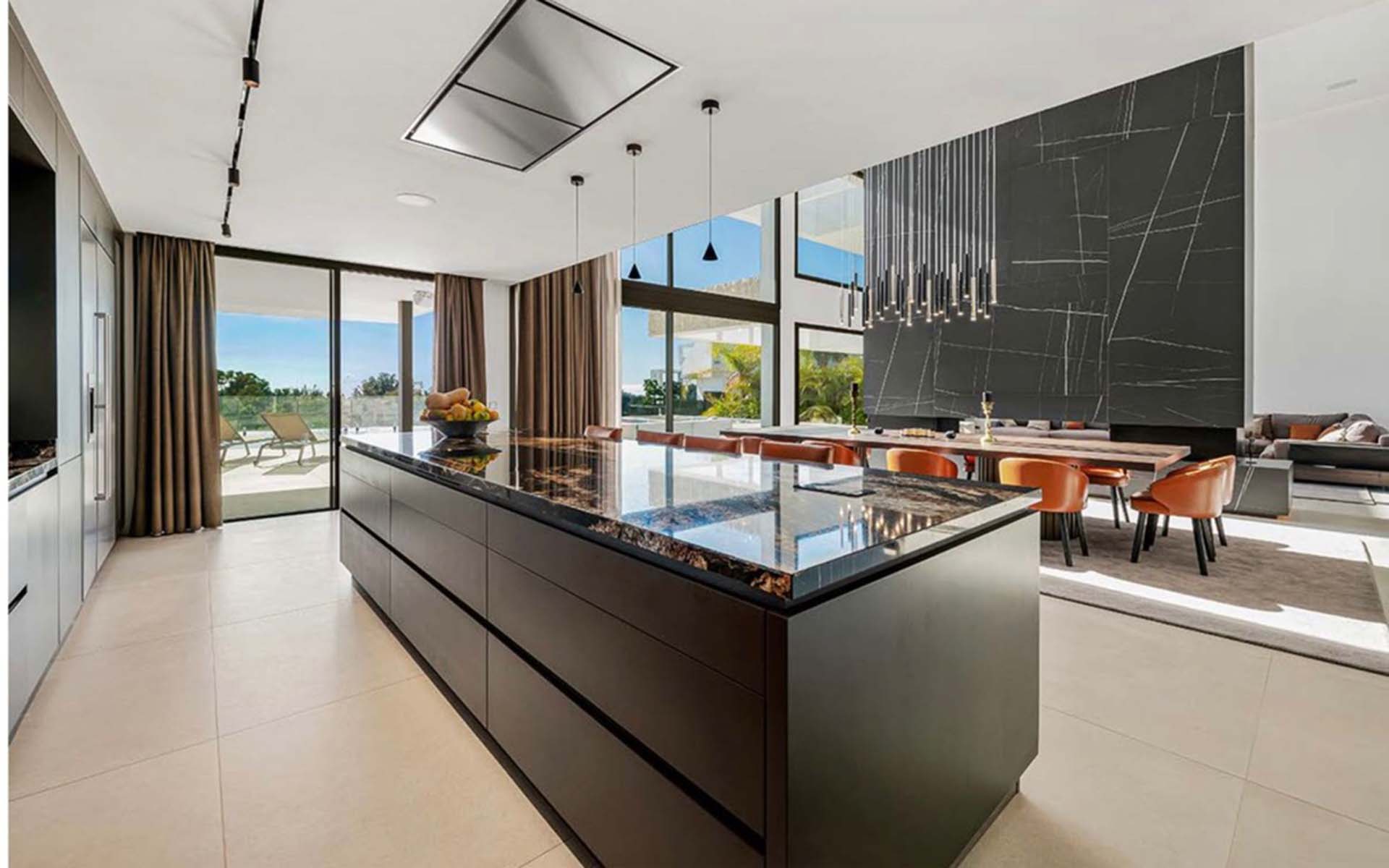 Villa Olimpo, Marbella