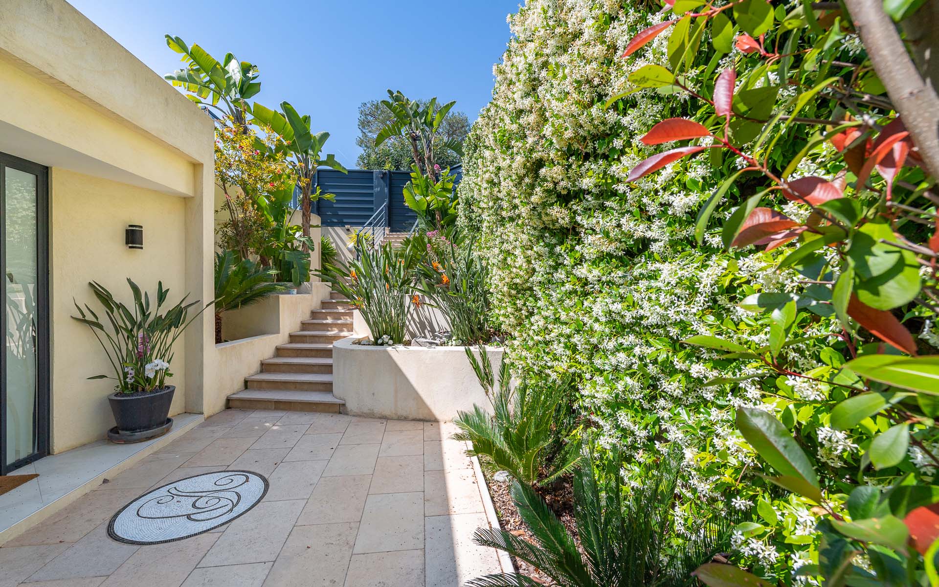 Villa Paradise, Èze