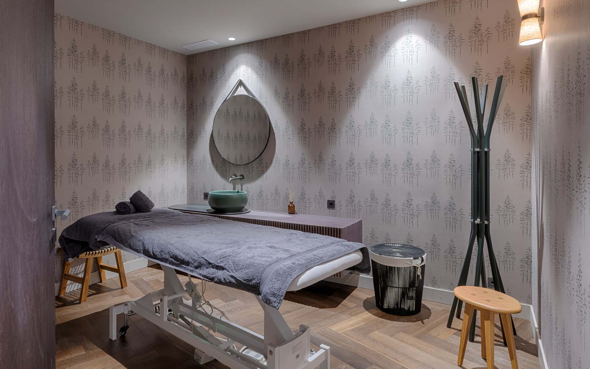 El Alamein Suite, Zermatt