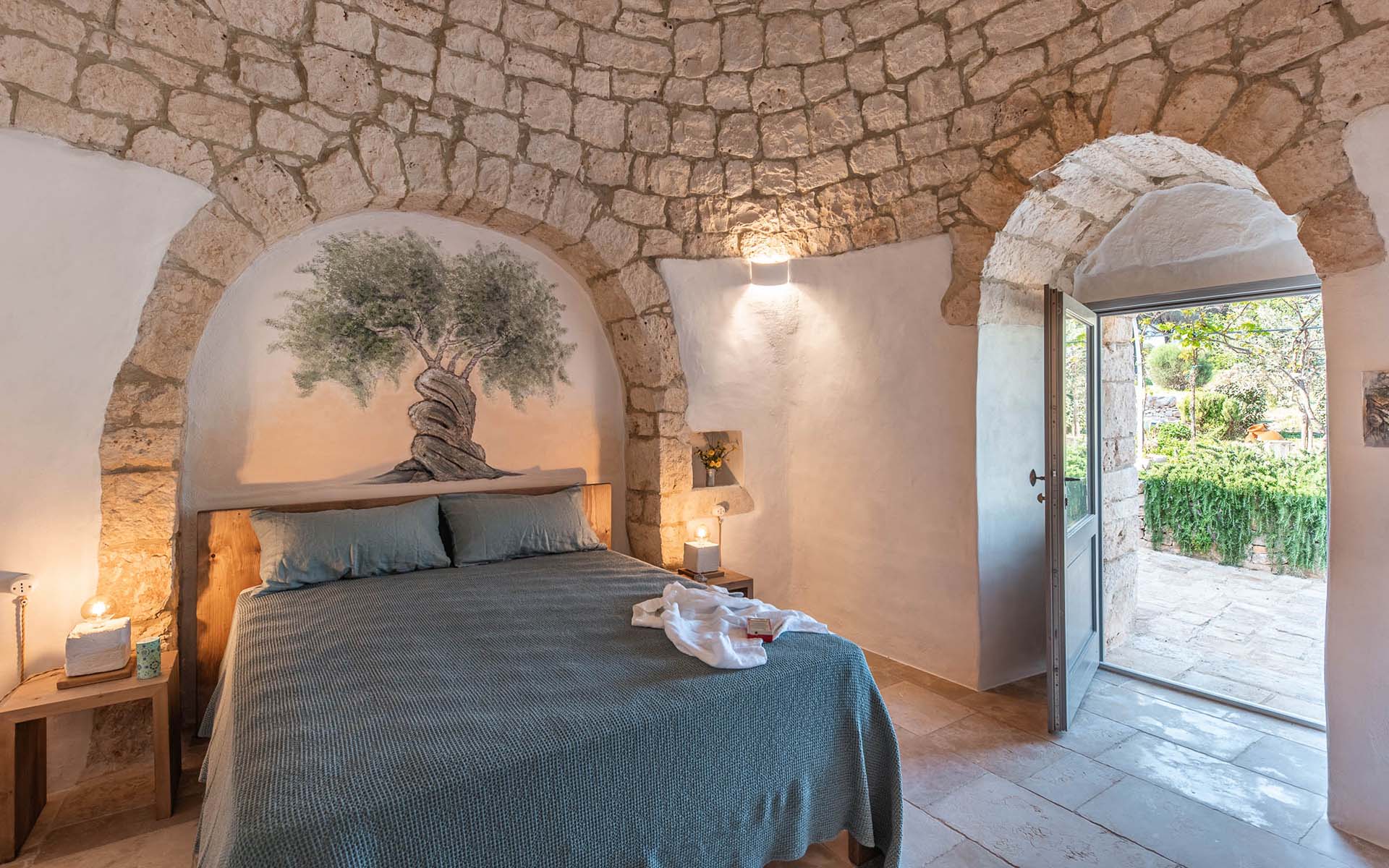Masseria Le Monache, Puglia
