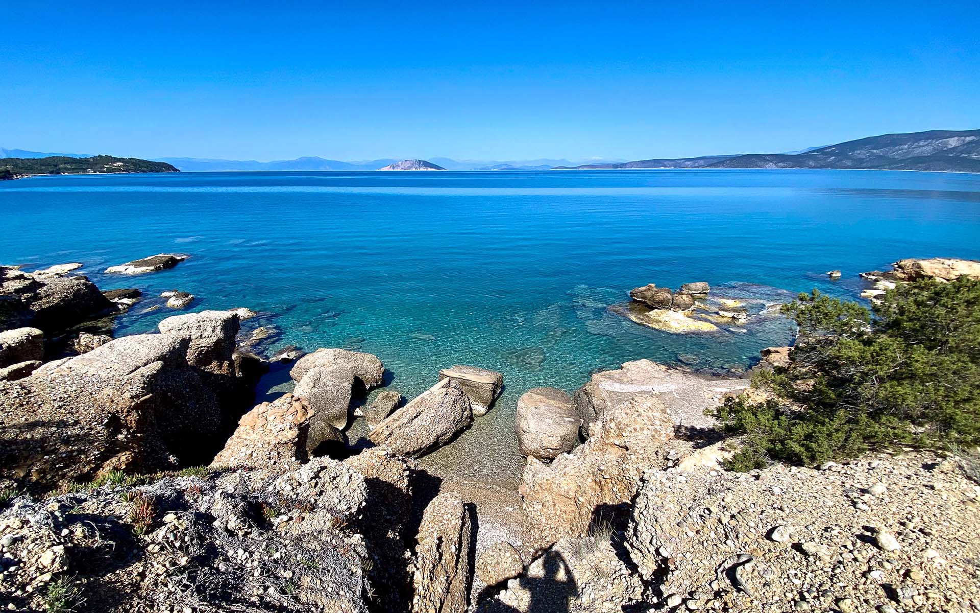 Kilada on the Rocks, Porto Heli